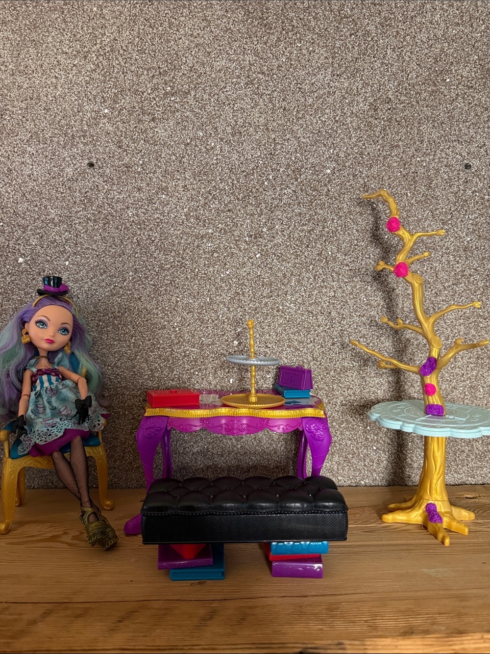 Ever After High Purple & Gold Doll Furniture Set with Black Bench